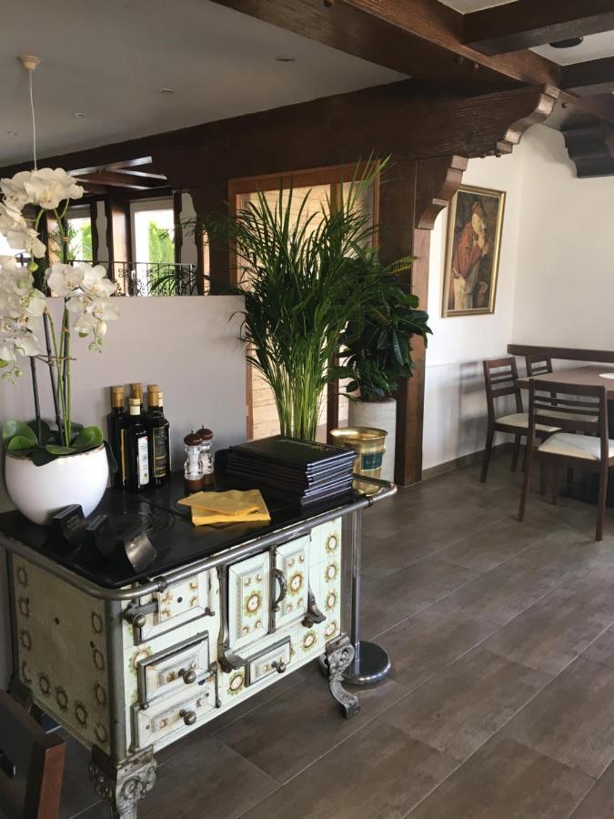 Zur Sonnenalb Hotel Sonnenbühl Buitenkant foto